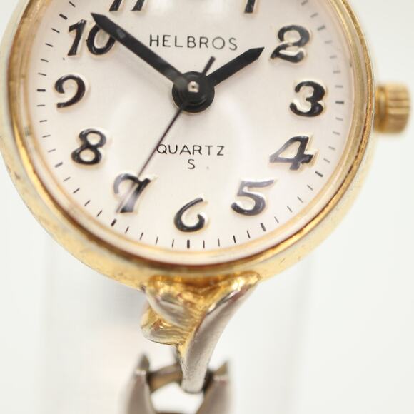 Vintage Helbros Round Gold Tone Cocktail 20mm Watch Silver Stretch w New Battery - Picture 9 of 13